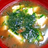 豆腐と青海苔のお味噌汁
